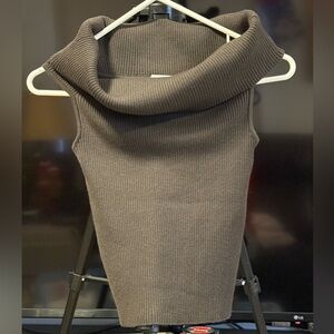 Celine SweatyRocks Women's Off Shoulder  Sleeveless top, Pre-owned